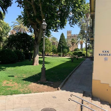 Apartamento A Estrenar A Un Minuto Del Alcazar Apartment Cordoba Exterior photo