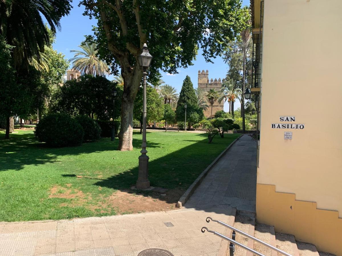 Apartamento A Estrenar A Un Minuto Del Alcazar Apartment Cordoba Exterior photo